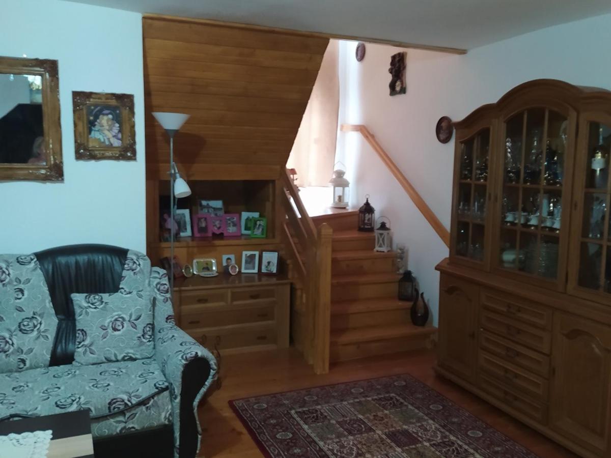 Casa Monastero di Moldovița Esterno foto