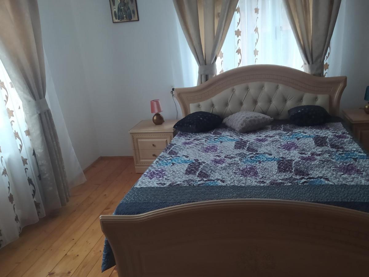 Casa Monastero di Moldovița Esterno foto